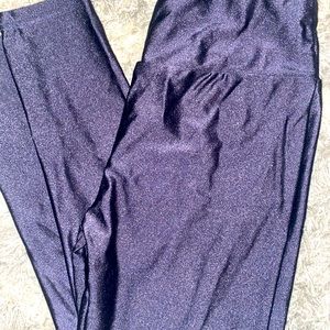 Like New Bella Movement Ruched Booty Leggings